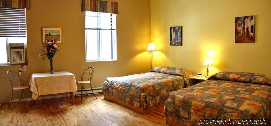 Hotel Abri Du Voyageur Montréal Kamer foto