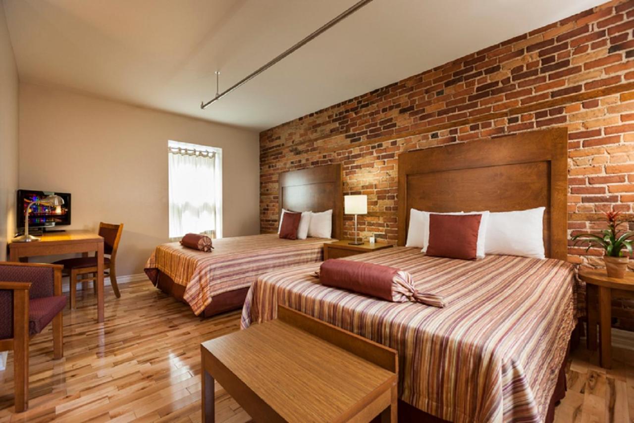 Hotel Abri Du Voyageur Montréal Buitenkant foto